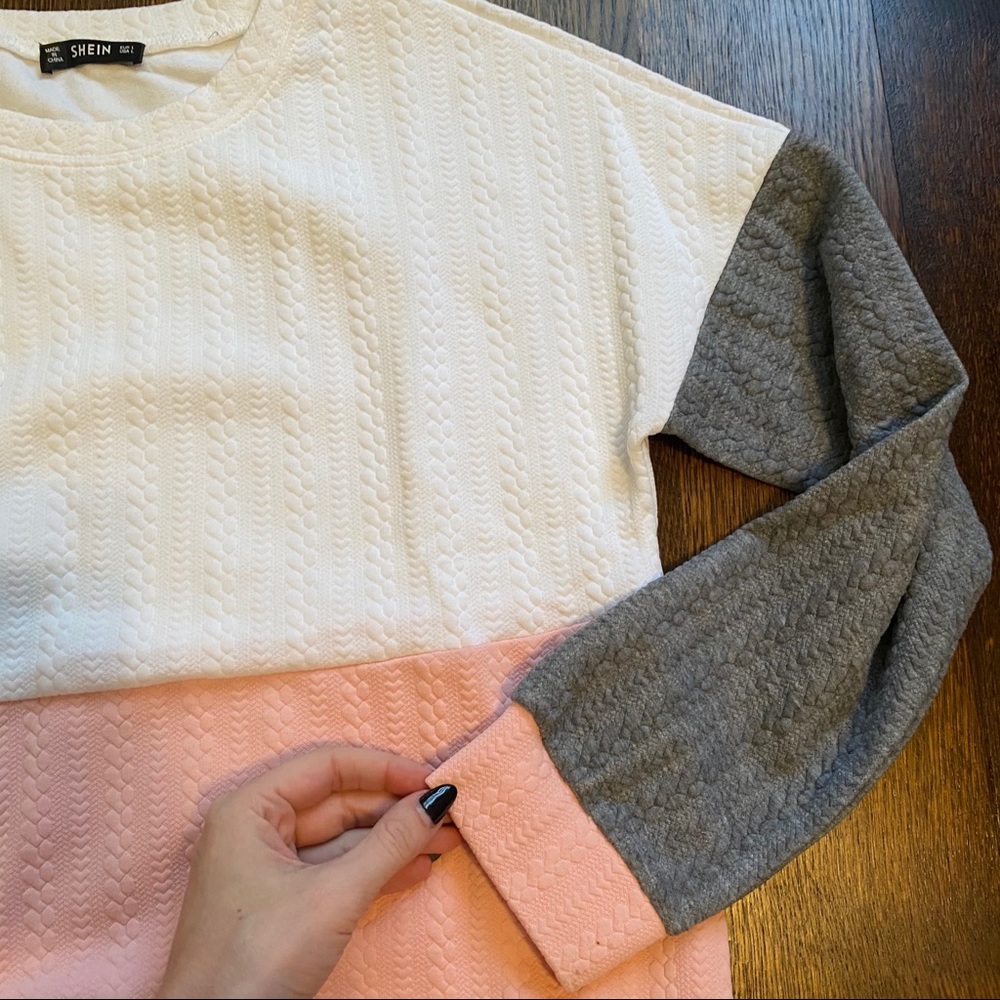 Color Block Sweatshirt - Picture 4 of 8